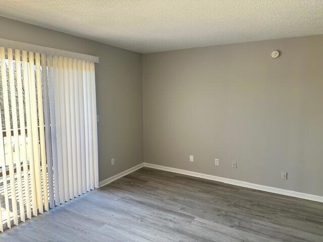 Building Photo - 5311 Tennessee 58 Unit