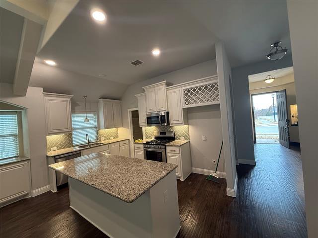 Building Photo - 1521 Yellowthroat Dr