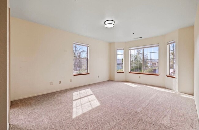 Building Photo - 2436 Paul Minnie Ave
