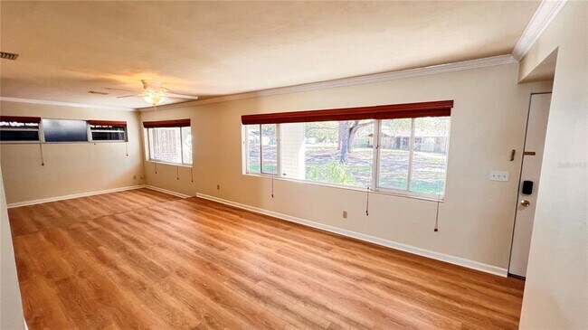 Building Photo - 1516 Dove Dr