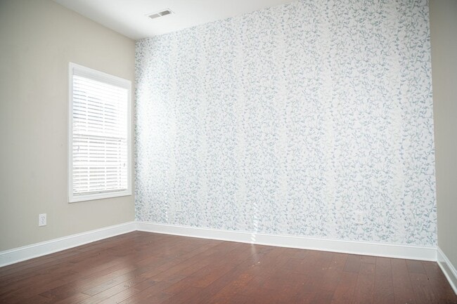 Building Photo - 4 Bedroom 2 Bathroom Rental in Cullman City.