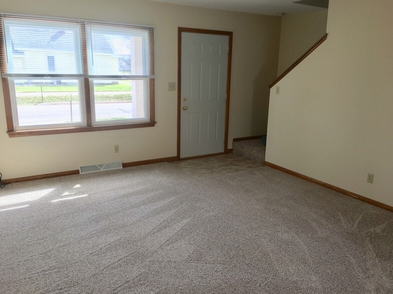 Building Photo - 601 Hood St