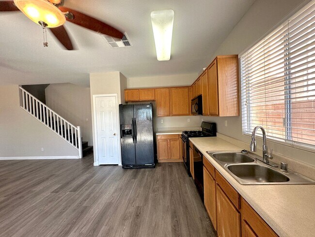 Building Photo - 9317 Hidden Harbor Ave