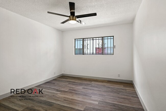 Building Photo - 1965 S Garth Ave