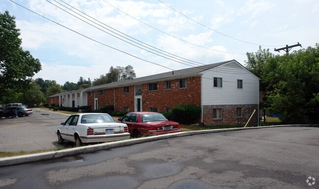 Building Photo - Heritage & Crestwood Apartments