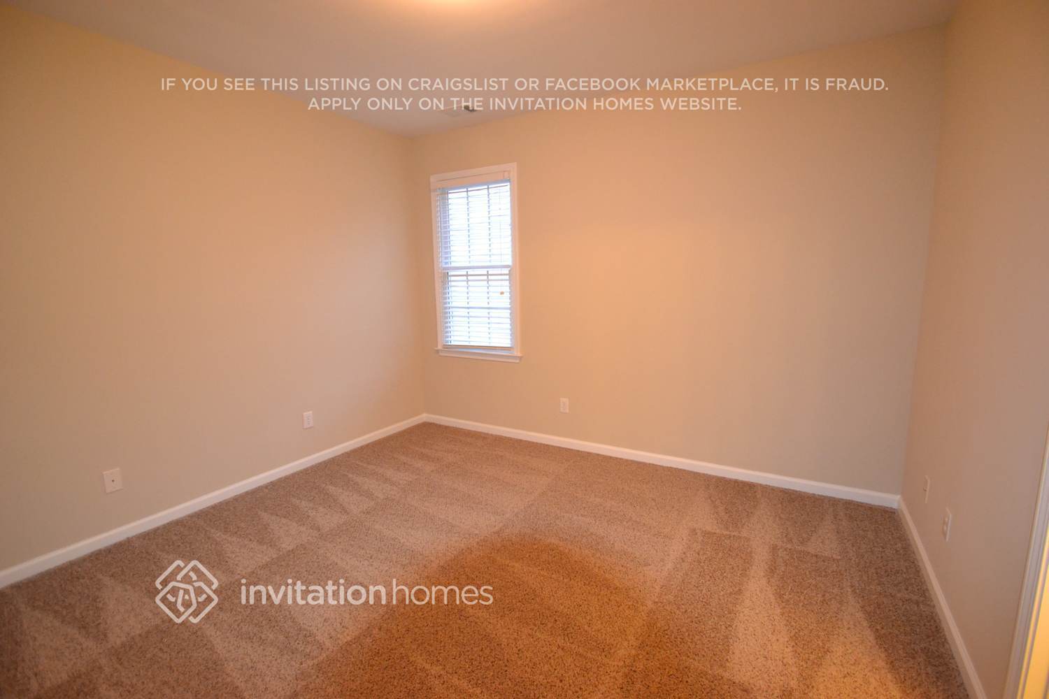Building Photo - 2715 Ivy Hill Dr NE
