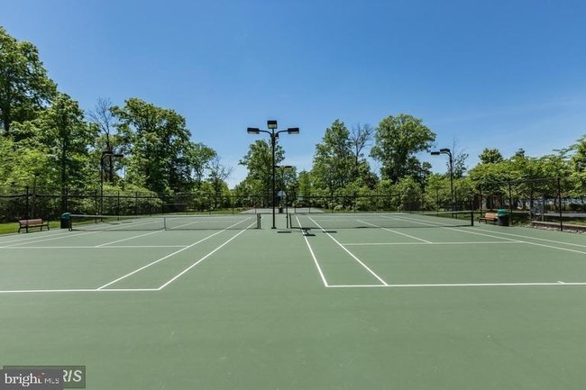 Building Photo - 24693 Kings Canyon Square