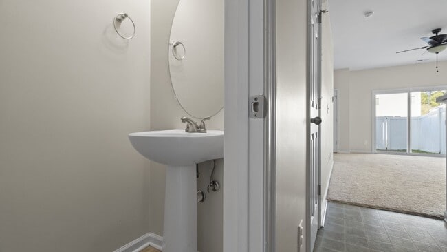 Building Photo - Carolina Forest Townhome