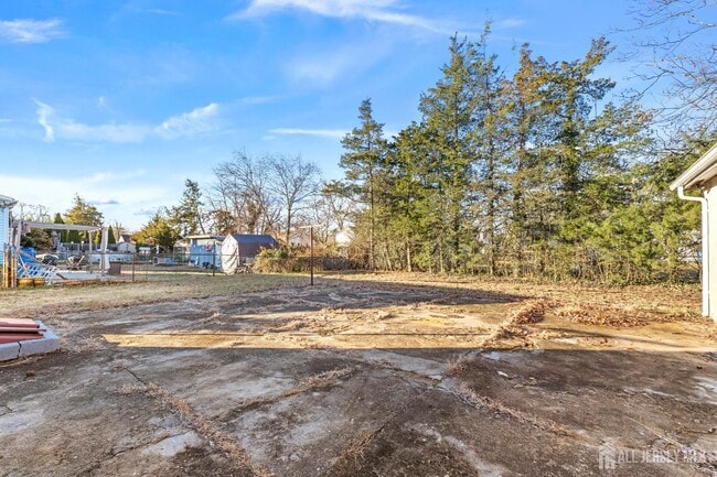 Building Photo - 1283 Englishtown Rd