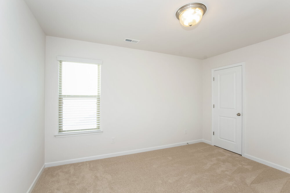 Building Photo - 2100 Mingus Cabin Ln