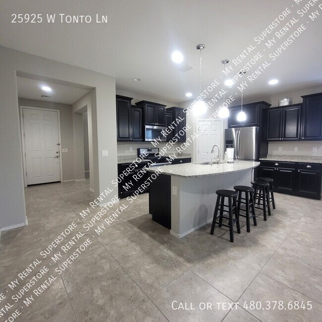 Building Photo - 25925 W Tonto Ln