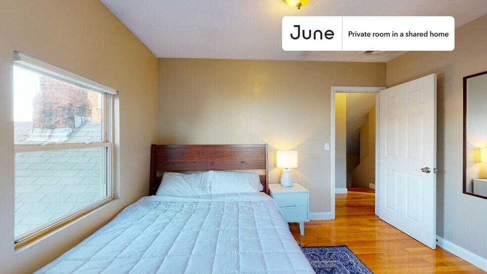 Building Photo - Room in Shared 4 bed/1.5 bath home