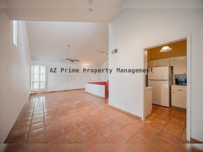 Building Photo - 5354 N 3rd Ave