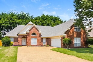Building Photo - 2346 Kindlewood Dr