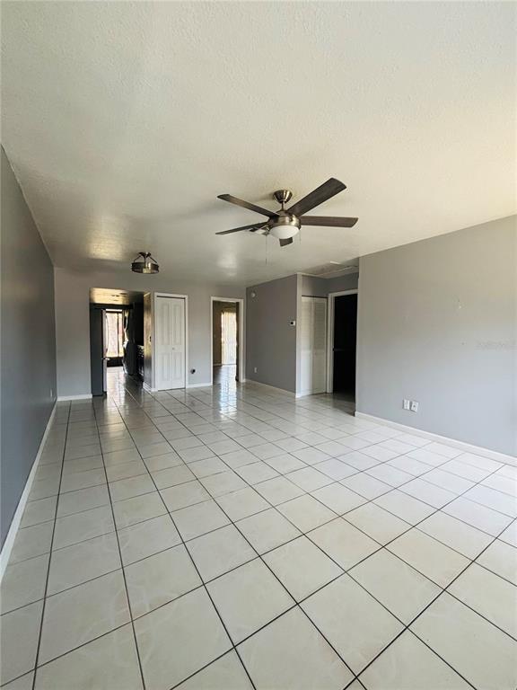 Building Photo - 28 Las Palmas Way