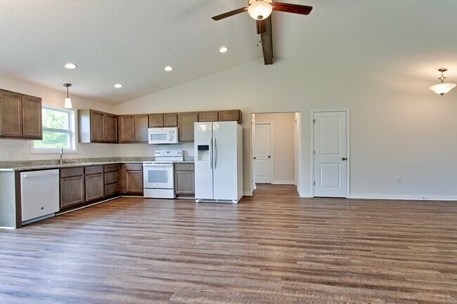 Building Photo - 150 Choctaw Dr