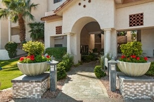 Del Prado Entrance - Del Prado