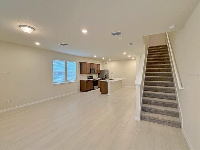 Building Photo - 16234 Merry Aly