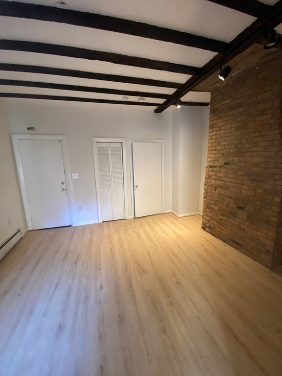 Primary Photo - 51 School St