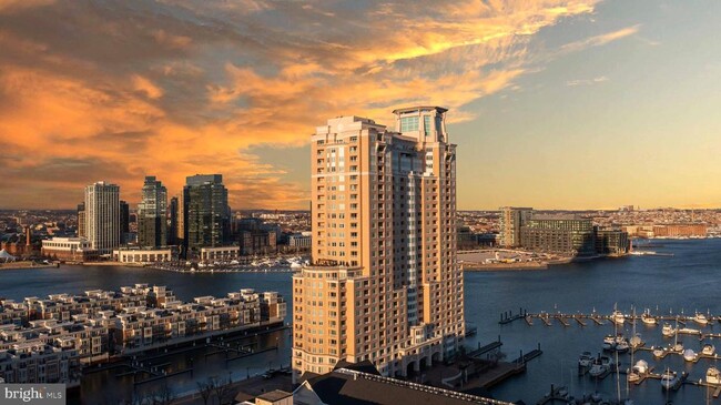 Building Photo - 100 Harborview Dr