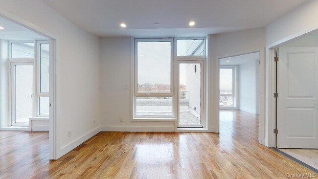Building Photo - 138-28 Queens Blvd