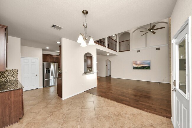 Building Photo - 5038 Gold Haven Dr