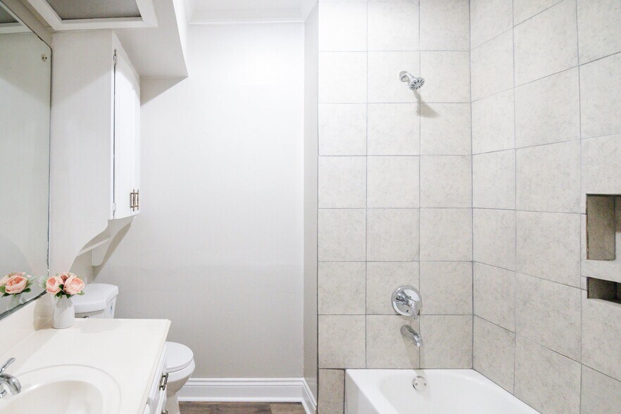 Building Photo - 311 S Morgan Ave