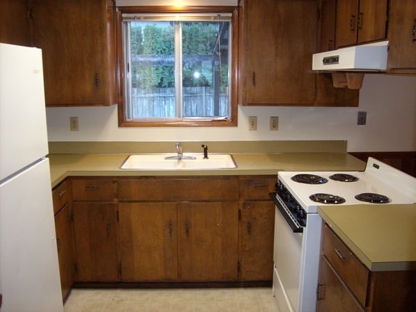 Building Photo - NW Eugene home in a cul-de-sac with a larg...