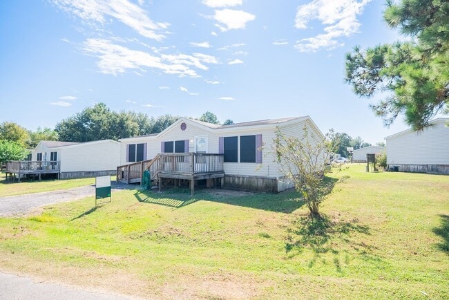 Building Photo - 30620 Vilma Ln