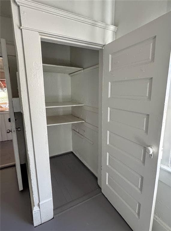 Building Photo - 3051 Wells St