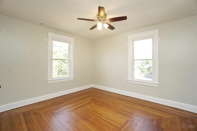 Building Photo - 2434 Kenilworth Ave