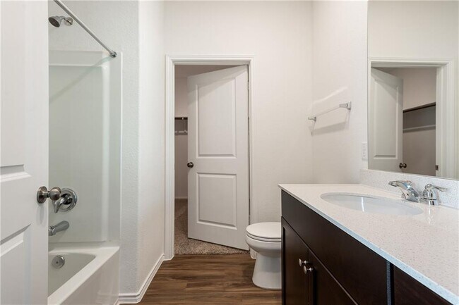 Building Photo - 5920 Eden Dr
