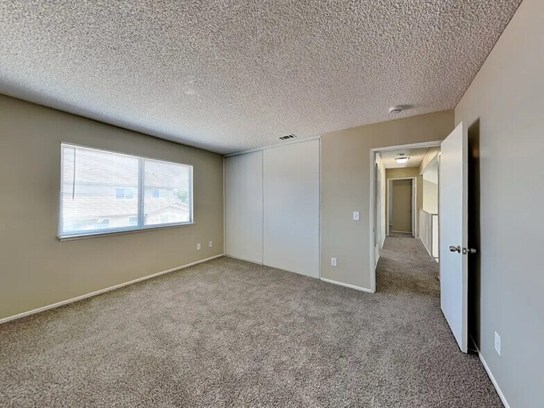 Building Photo - 7401 Lime Ave