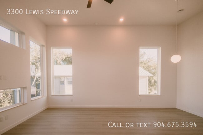 Building Photo - 3300 Lewis Speedway