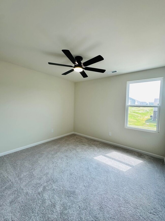 Building Photo - Charming New Construction Home for Rent in...