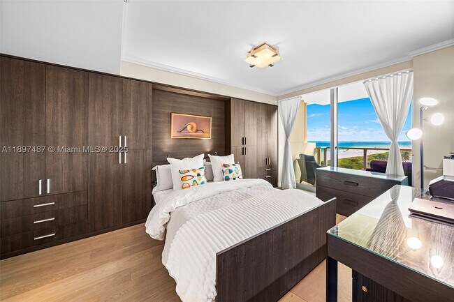 Building Photo - 1455 Ocean 1003