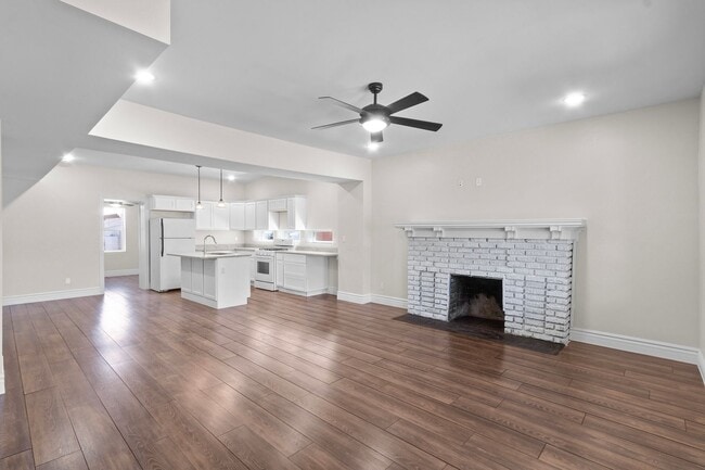 Primary Photo - Fully Renovated 2BR / 1.5BA – Five Points ...