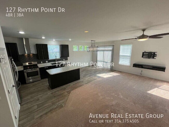 Building Photo - 127 Rhythm Point Dr