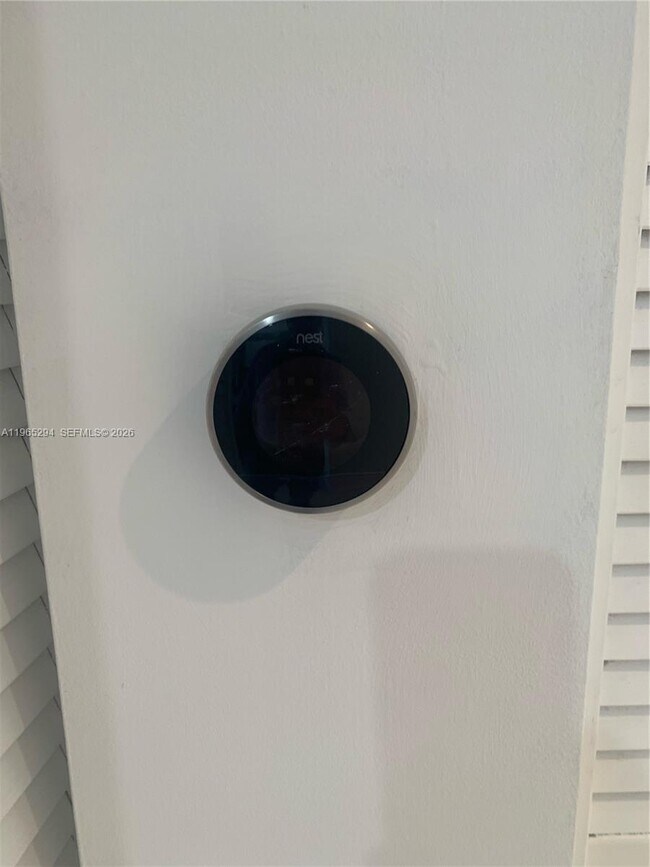 Building Photo - 5252 NW 85th Ave