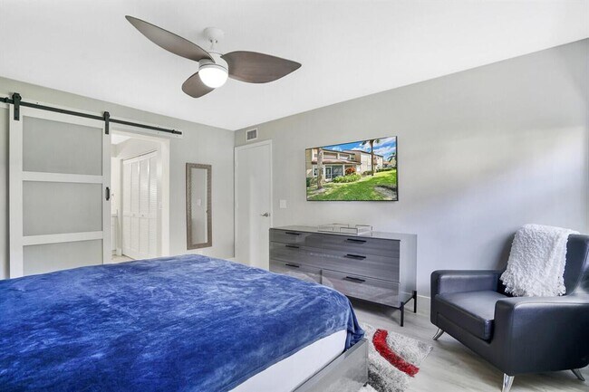 Building Photo - 5292 Buckhead Cir