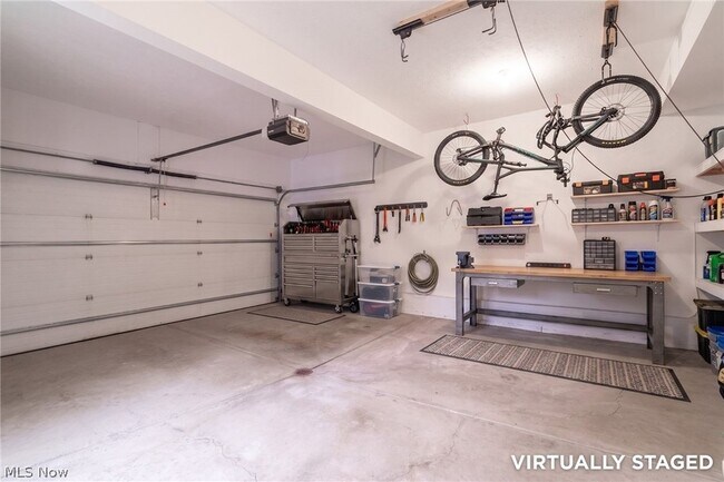 Building Photo - 14480 Quail Ridge Dr