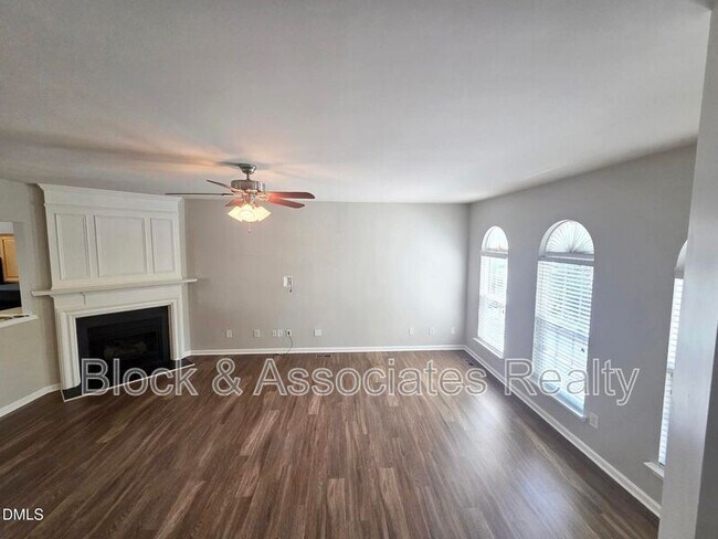 Building Photo - 7252 Corvette Ct