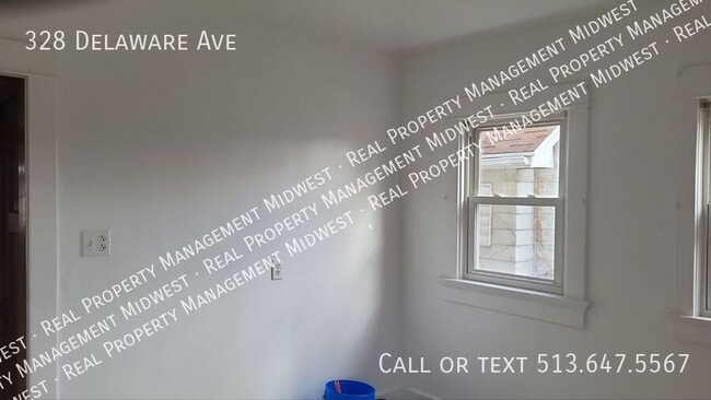 Building Photo - 328 Delaware Ave