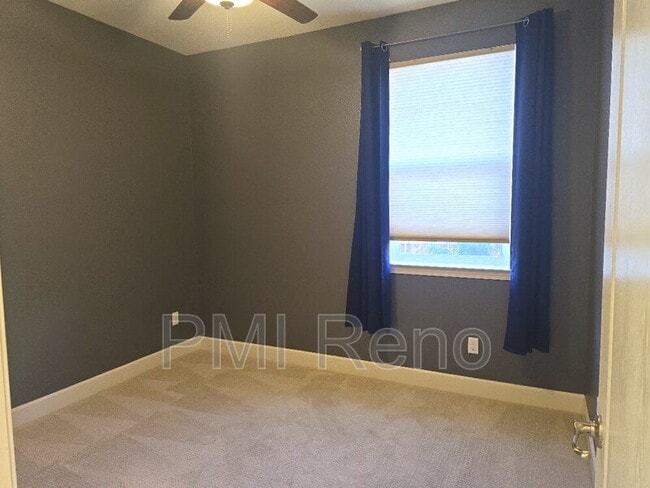 Building Photo - 10380 Gold Mine Dr