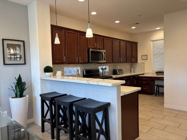 Building Photo - Scenic Views, Furniture optional, 3-Bedroom/2-Story Home Available for a 1 year or more lease term