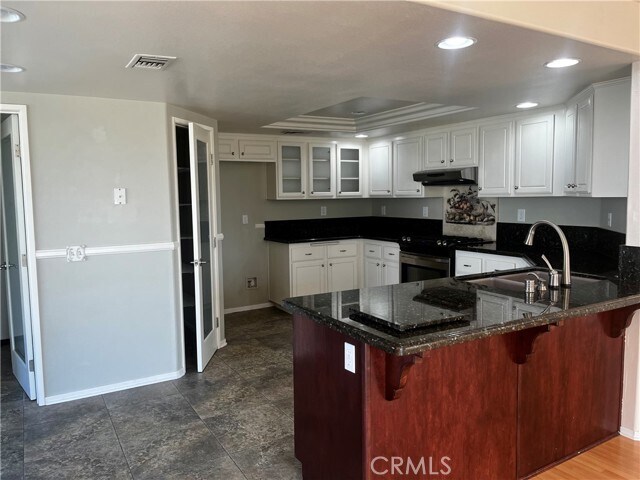 Building Photo - 35455 Beech Ave