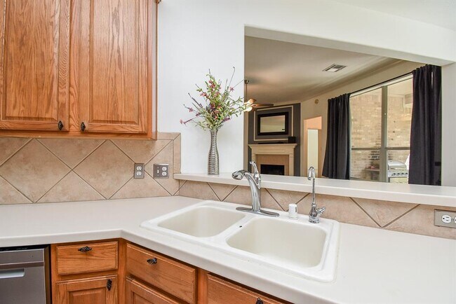 Building Photo - 26322 Banning Park Ln