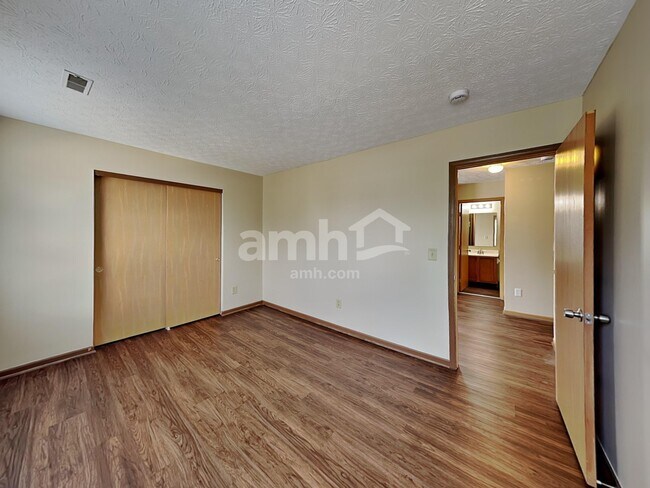 Building Photo - 7523 Canal Highlands Blvd