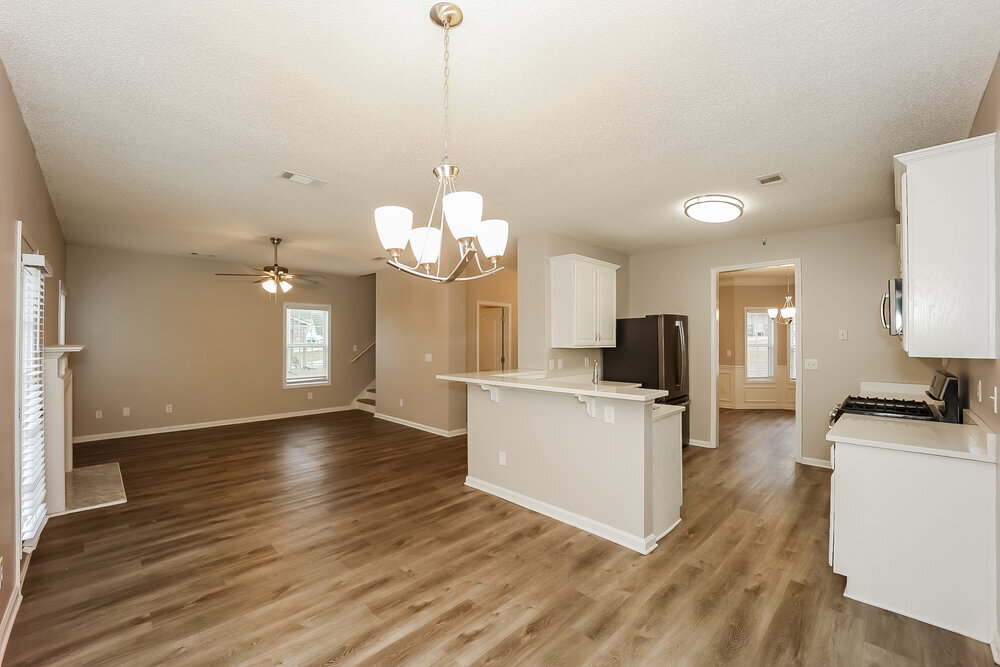 Building Photo - 303 Tara Beach Ln