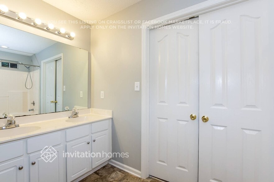 Building Photo - 8406 Galena View Dr